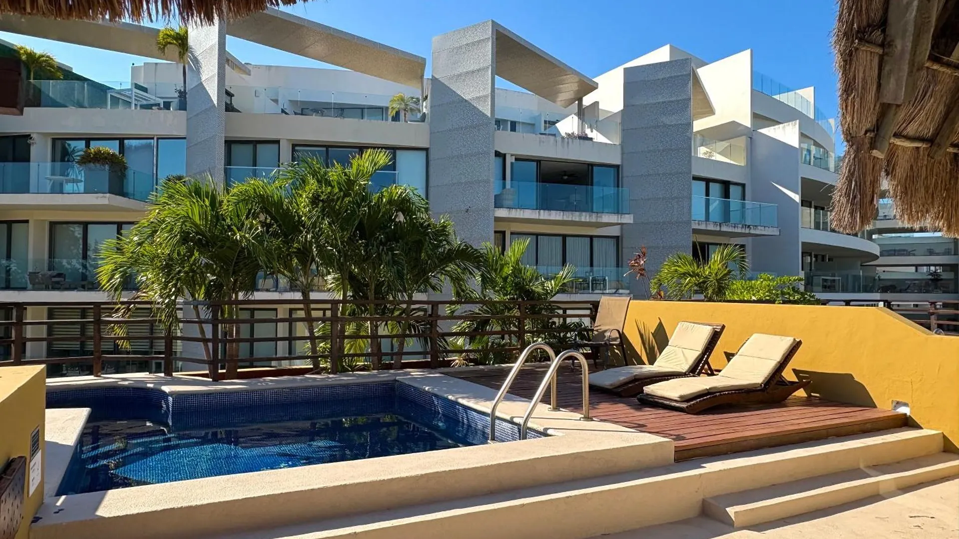 Zazil-Ha Chic - Private Pool - Nearby Beach Плая-дель-Кармен Апартаменты