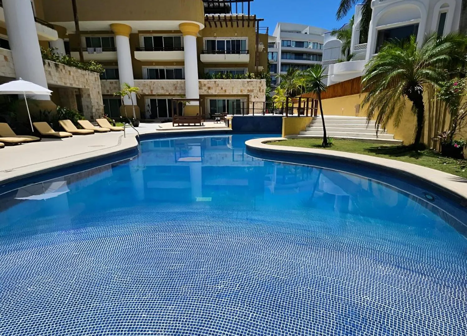 Zazil-Ha Chic - Private Pool - Nearby Beach Playa del Carmen Appartement